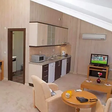 Aparthotel The Bosphorus House 3*