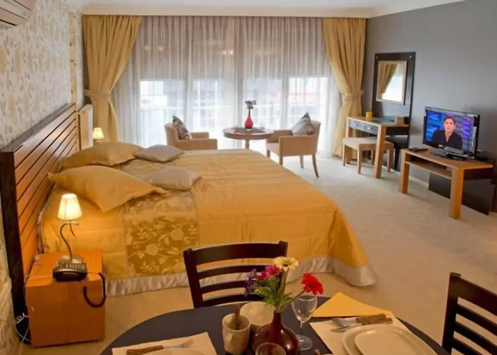 Aparthotel The Bosphorus House