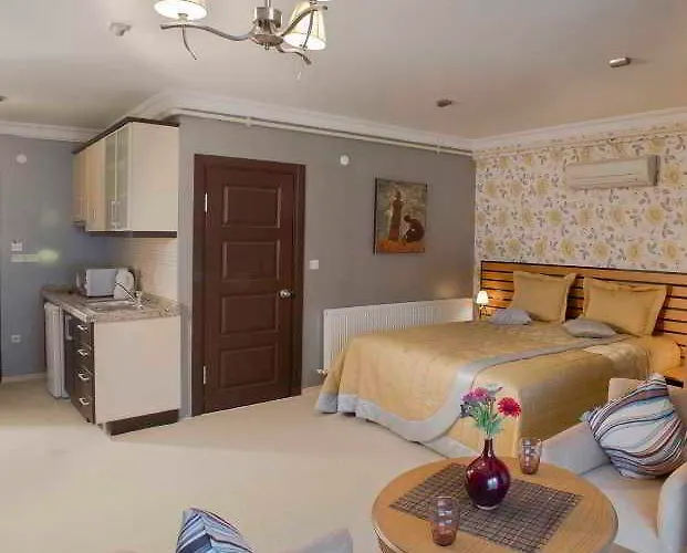 Aparthotel The Bosphorus House 4*