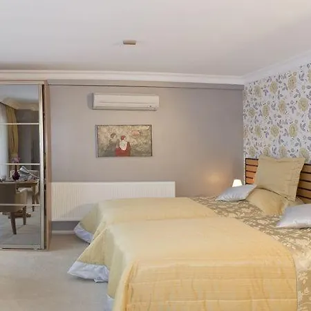 Ξενοδοχείο με διαμερίσματα The Bosphorus House 3*