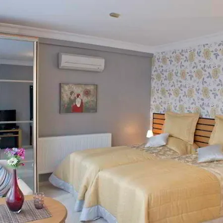 The Bosphorus House 3*